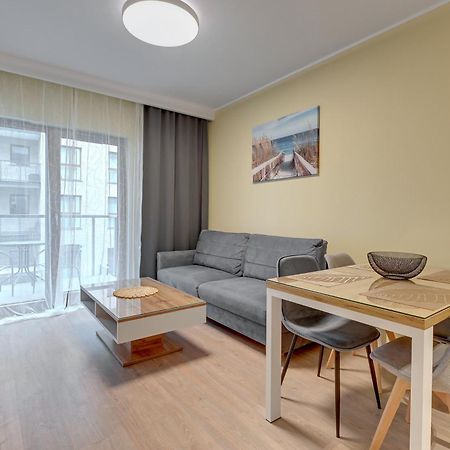 Zajezdnia Wrzeszcz Seaside & Parking By Downtown Apartments Gdańsk Exterior foto